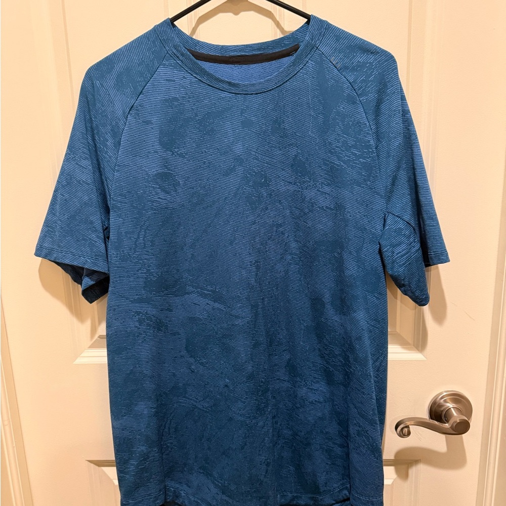Lululemon Metal Vent Tech Short Sleeve